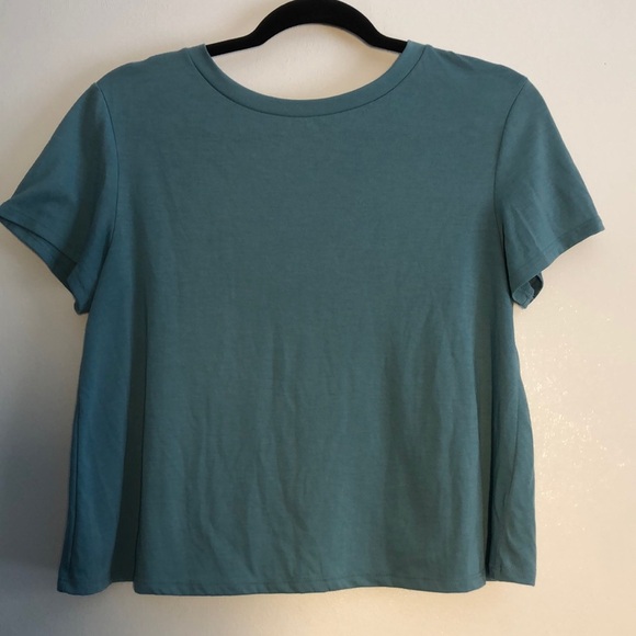 Old Navy Activewear Blue Womens Tee Shirt Size XS Oversized Loose Fit - Picture 1 of 5